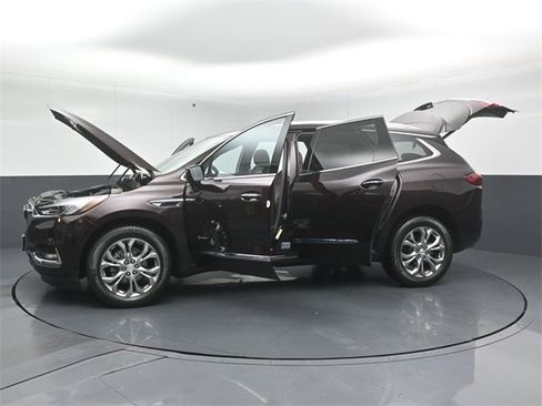 Used 2021 Buick Enclave Avenir w/ Avenir Technology Package image 58