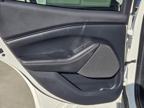 Used 2023 Ford Mustang Mach-E Select image 27