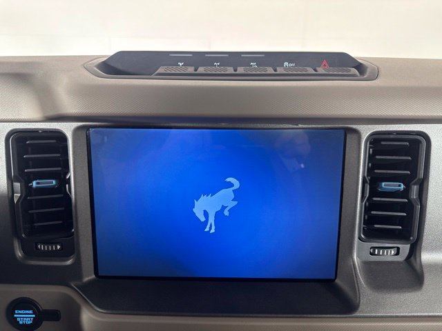 Certified 2024 Ford Bronco Wildtrak AWD/4WD image 15