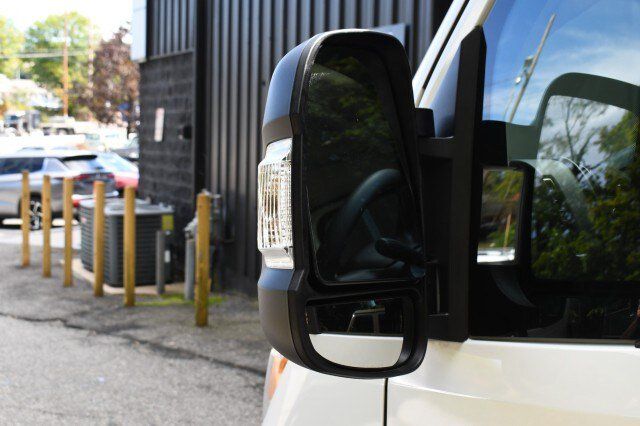 Used 2025 RAM ProMaster 2500 w/ U-Haul Equipment Group FWD image 8