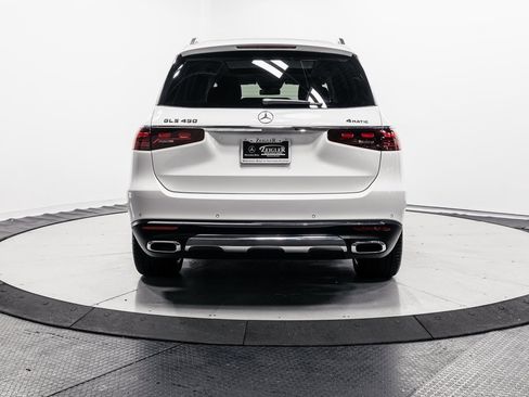 Certified 2026 Mercedes-Benz GLS 450 4MATIC image 33