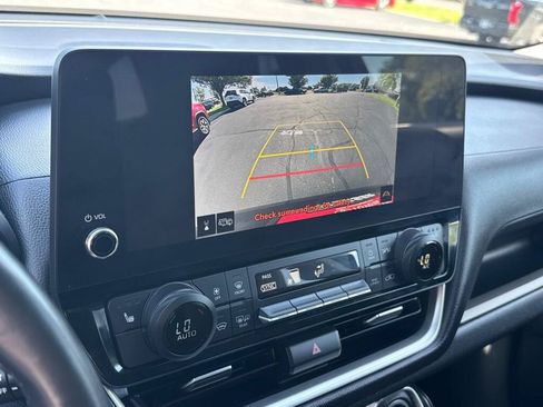Certified 2024 Toyota Grand Highlander AWD image 14