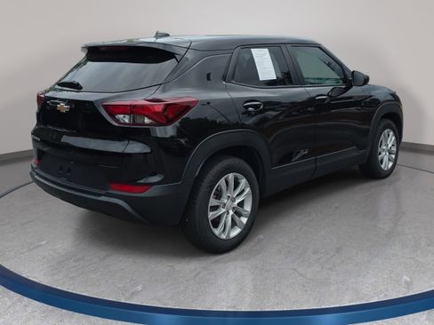 Used 2023 Chevrolet TrailBlazer LS FWD image 5