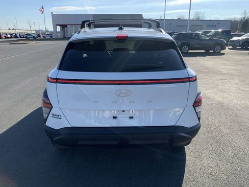 Used 2024 Hyundai Kona SEL image 7