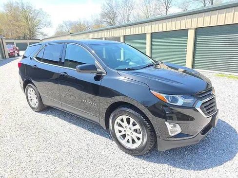 Used 2019 Chevrolet Equinox LT FWD image 1