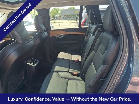 Certified 2023 Volvo XC90 B5 Plus w/ Protection Package Premier AWD/4WD image 11