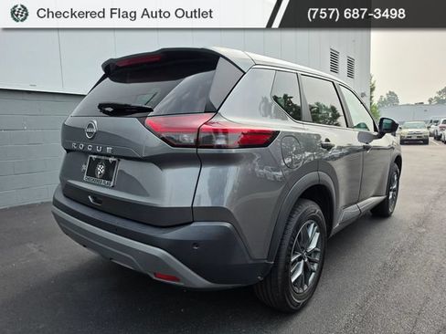 Used 2023 Nissan Rogue S FWD image 7