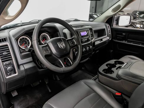 Used 2018 RAM 1500 Tradesman w/ Chrome Appearance Group AWD/4WD image 2