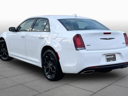 Used 2023 Chrysler 300 Touring L AWD/4WD image 12