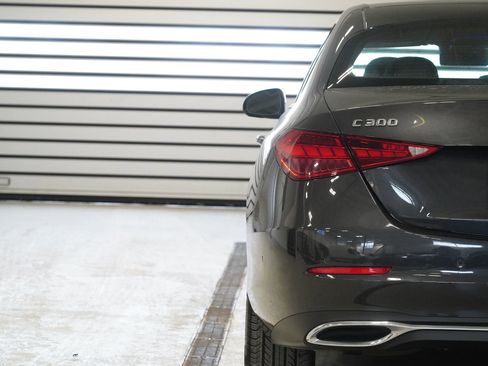 Certified 2022 Mercedes-Benz C 300 4MATIC Sedan image 10