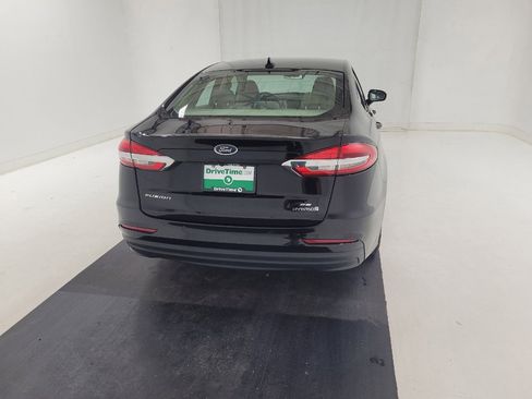 Used 2019 Ford Fusion SE FWD image 7