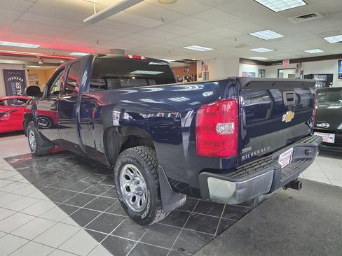 Used 2011 Chevrolet Silverado 1500 LS image 6
