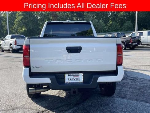Used 2025 Toyota Tacoma SR5 RWD image 4