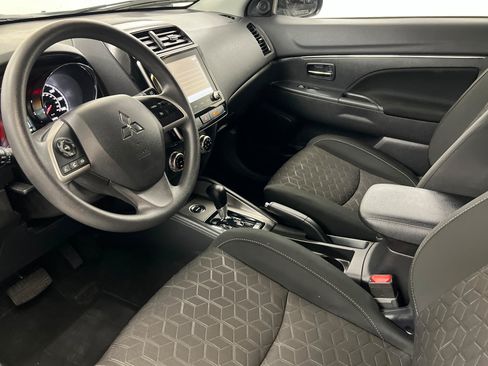 Used 2026 Mitsubishi Outlander Sport AWD image 16