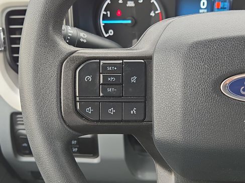 Used 2025 Ford F250 XLT image 23