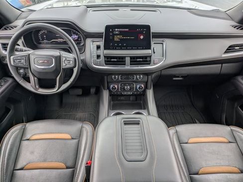 Used 2023 GMC Yukon AT4 w/ Technology Package image 17