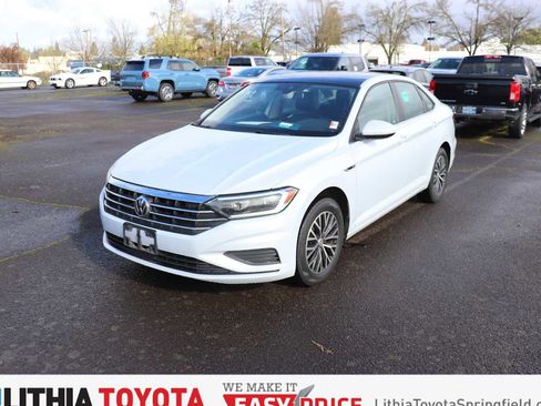 Used 2019 Volkswagen Jetta SEL image 1