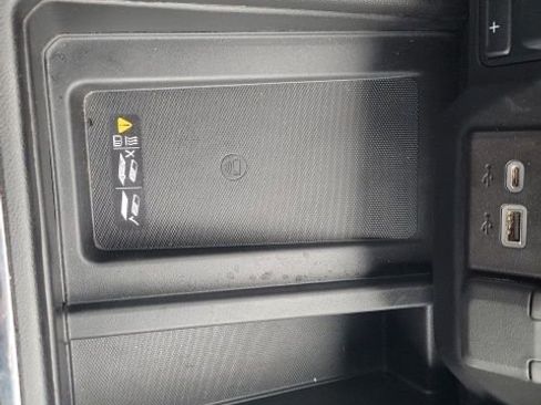 Used 2022 GMC Sierra 2500 Denali w/ Denali Ultimate Package image 53