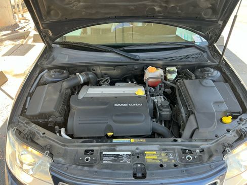 Used 2005 Saab 9-3 Aero FWD image 21
