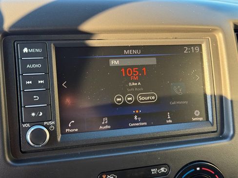 Used 2020 Nissan NV200 SV w/ Sliding Glass Door Package image 7