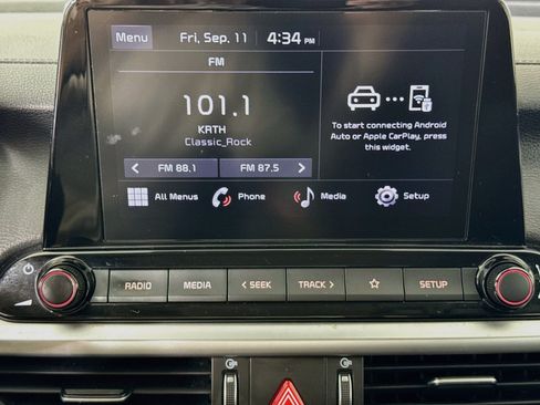 Used 2024 Kia Forte LX FWD image 16