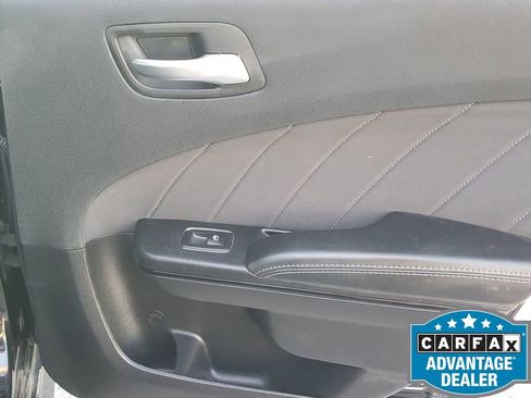 Used 2019 Dodge Charger GT w/ Blacktop Package image 43