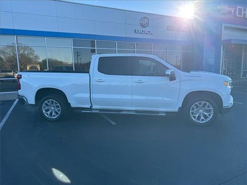 Used 2024 Chevrolet Silverado 1500 LT w/ Protection Package image 6