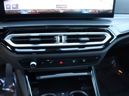 Used 2024 BMW 230i xDrive Coupe w/ Premium Package image 23