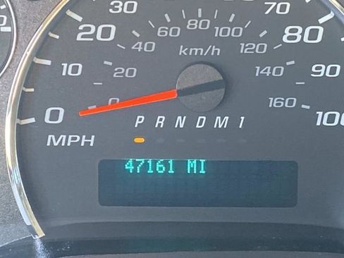 Used 2025 Chevrolet Express 3500 LT w/ LT Preferred Equipment Group RWD image 35