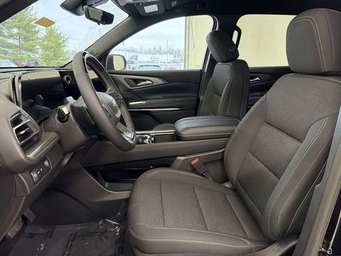 Certified 2026 Chevrolet Traverse LT w/ Enhanced Driving Package FWD image 22