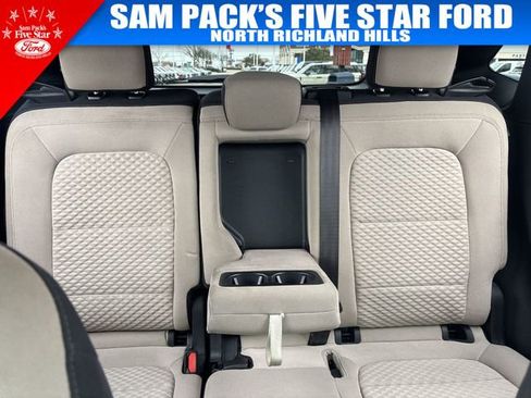 Used 2020 Ford Escape SE image 15