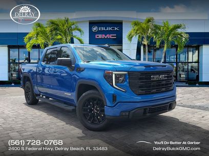 Used 2024 GMC Sierra 1500 Elevation w/ LPO, Elevation Black Package