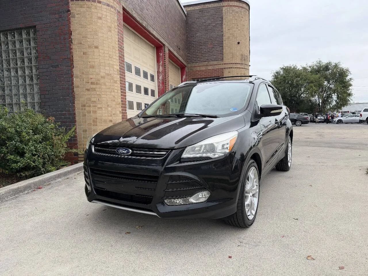 Used 2013 Ford Escape Titanium w/ Parking Technology Pkg AWD/4WD image 1
