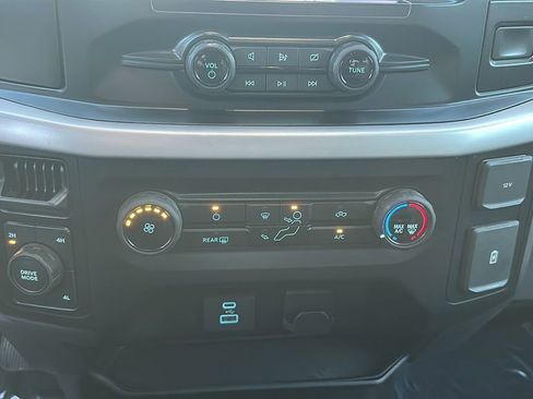 Used 2023 Ford F150 XLT image 28