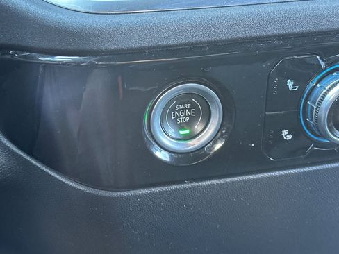 Used 2022 GMC Sierra 1500 Elevation image 33