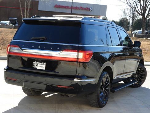 Used 2020 Lincoln Navigator Reserve w/ Equipment Group 208A Reserve image 7
