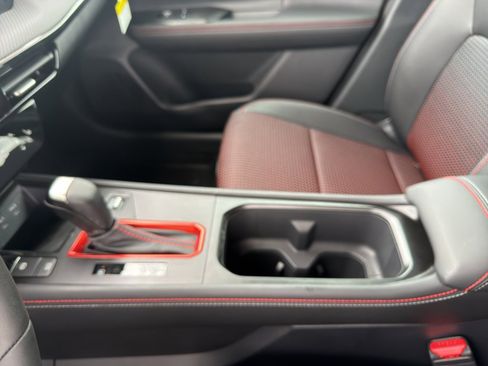 New 2026 Nissan Kicks SR w/ SR Premium Package image 29