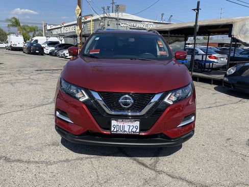 Used 2022 Nissan Rogue Sport SL AWD/4WD image 3