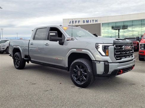Used 2025 GMC Sierra 2500 AT4 w/ AT4 Premium Plus Package image 1