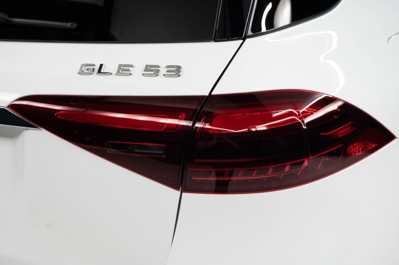 New 2026 Mercedes-Benz GLE 53 AMG 4MATIC image 9