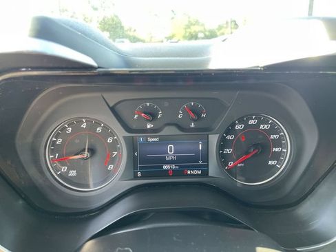 Used 2019 Chevrolet Camaro LT RWD image 15