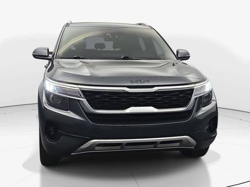 Used 2023 Kia Seltos S FWD image 5
