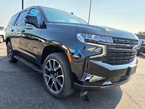 Used 2024 Chevrolet Tahoe RST w/ Luxury Package AWD/4WD image 15