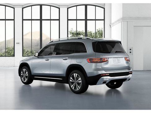 New 2026 Mercedes-Benz GLB 250 image 29