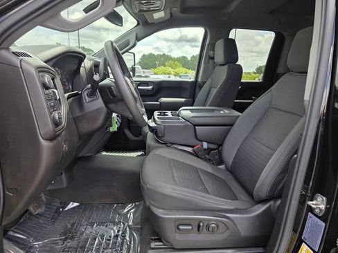 Used 2023 Chevrolet Silverado 2500 Custom w/ Custom Value Package AWD/4WD image 12