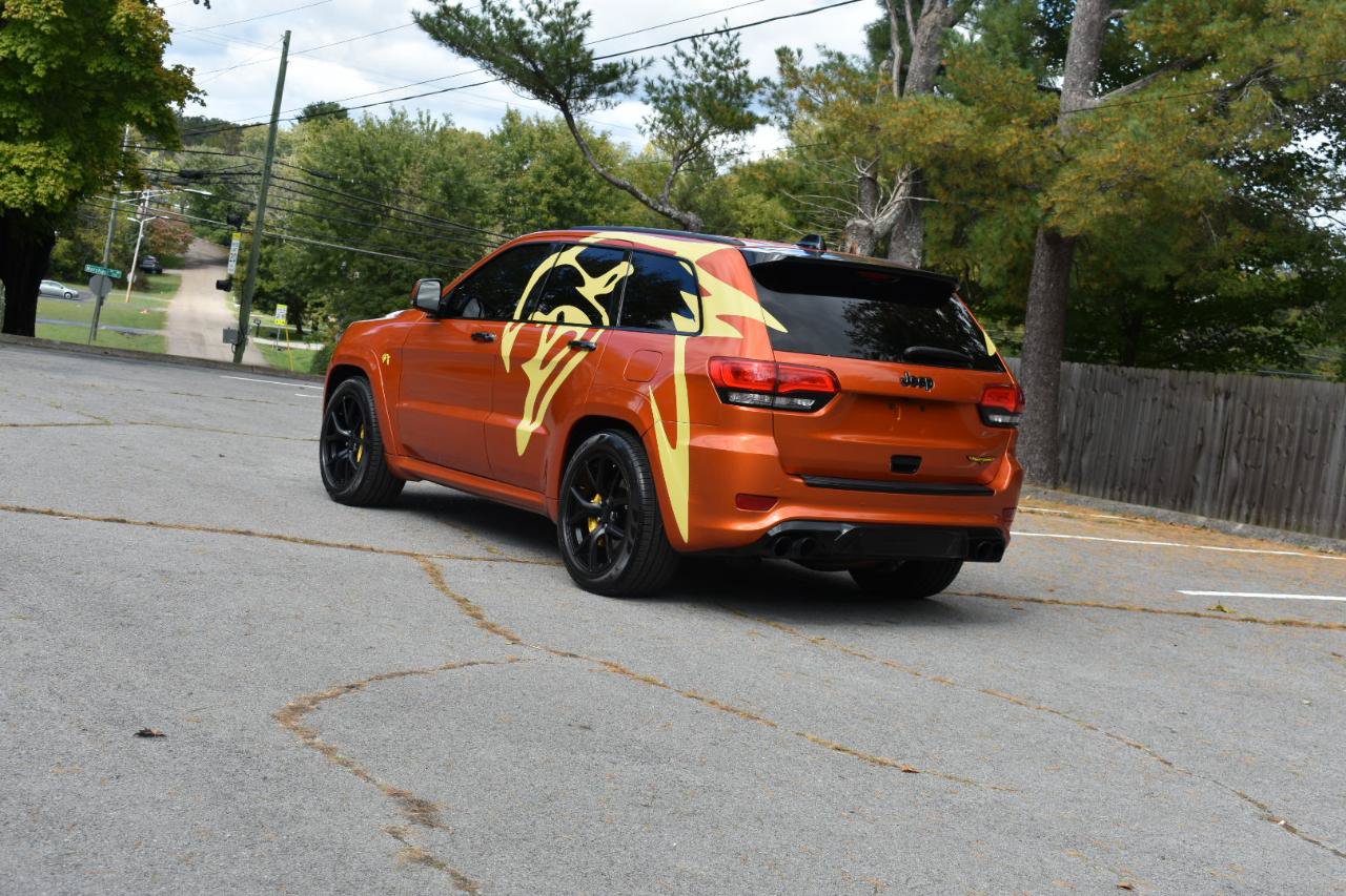 Used 2018 Jeep Grand Cherokee Trackhawk AWD/4WD image 4