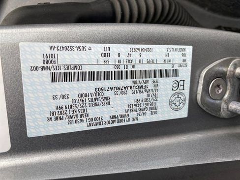 Used 2024 Ford Escape Platinum image 25