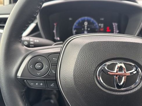 Certified 2025 Toyota Corolla XSE image 15
