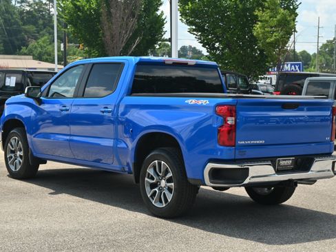 Used 2026 Chevrolet Silverado 1500 LT w/ LPO, Liner Protection Package AWD/4WD image 38