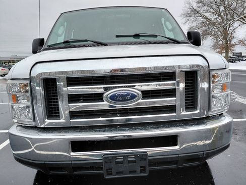 Used 2013 Ford E-250 and Econoline 250 w/ PWR Group image 11